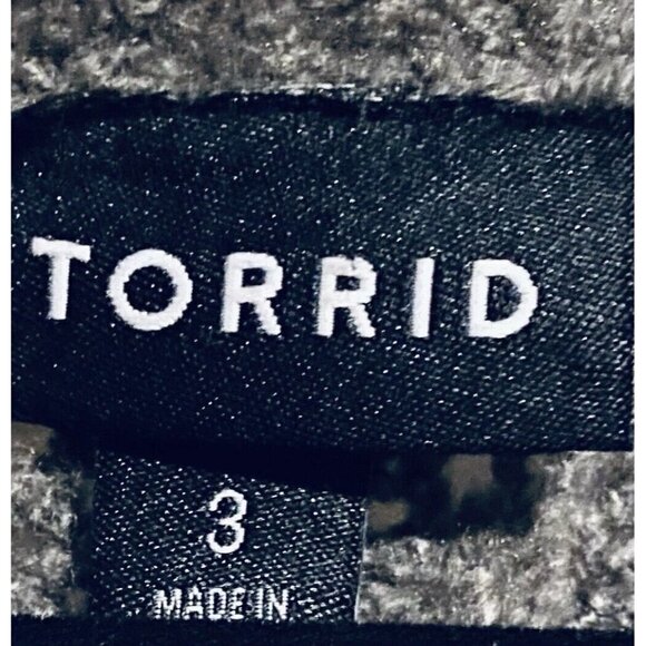 Torrid Sweater Womens 3X Gray Chunky Pullover Tunic Beaded Bolt Graphic Boho - Picture 6 of 9